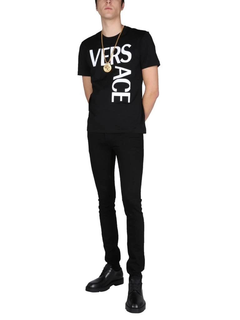 商品Versace|T-SHIRT WITH LOGO,价格¥1479,第3张图片详细描述