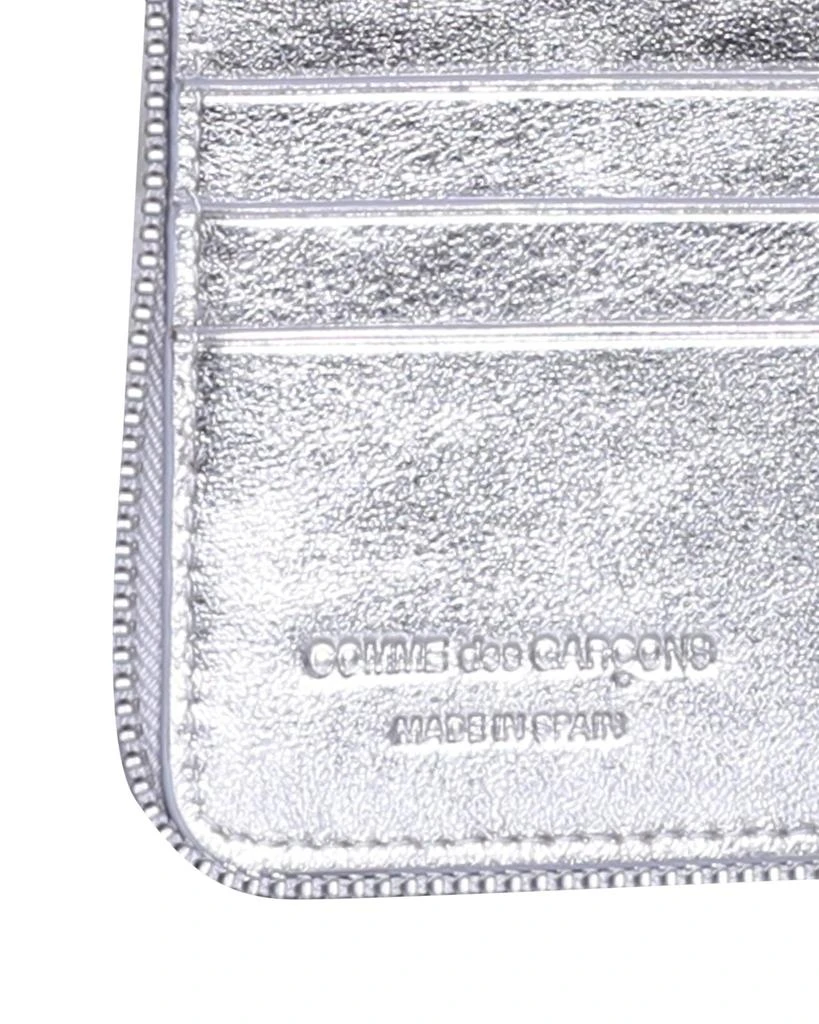 商品Comme des Garcons|Comme des Garçons Wallet Logo Embossed Wallet,价格¥1309,第5张图片详细描述