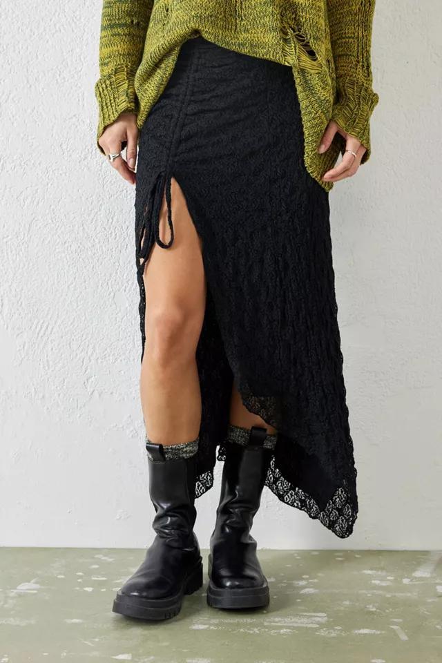 商品Urban Outfitters|UO Ruched Lace Maxi Skirt,价格¥489,第4张图片详细描述
