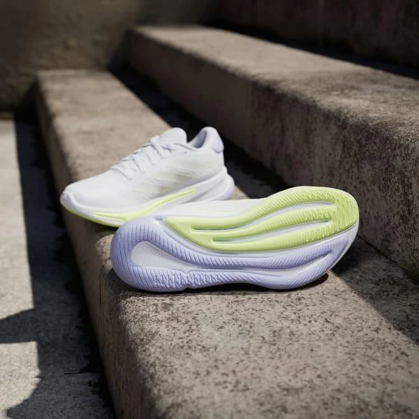 商品Adidas|Supernova Ease Shoes,价格¥318,第3张图片详细描述