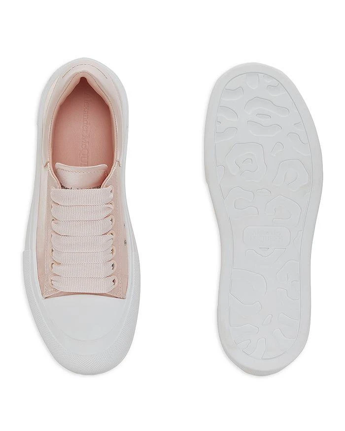 商品Alexander McQueen|Women's Deck Satin Low Top Sneakers,价格¥1303,第4张图片详细描述