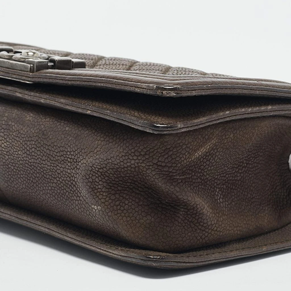 Chanel Dark Brown Caviar Quilted Leather Medium Boy Flap Bag 商品