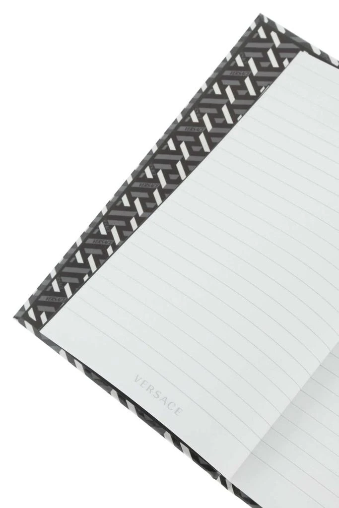商品Versace|Versace Graphic-Printed Lined Pages Notebook,价格¥491,第2张图片详细描述