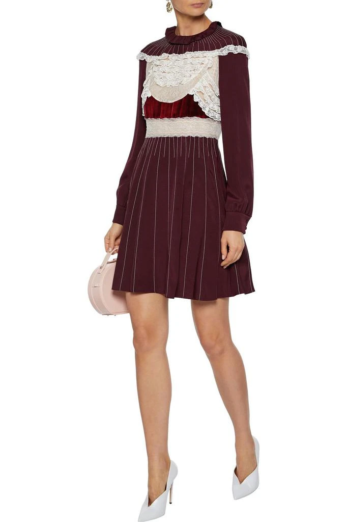 商品Valentino|Velvet-trimmed Chantilly lace-paneled silk-jersey mini dress,价格¥12646,第4张图片详细描述