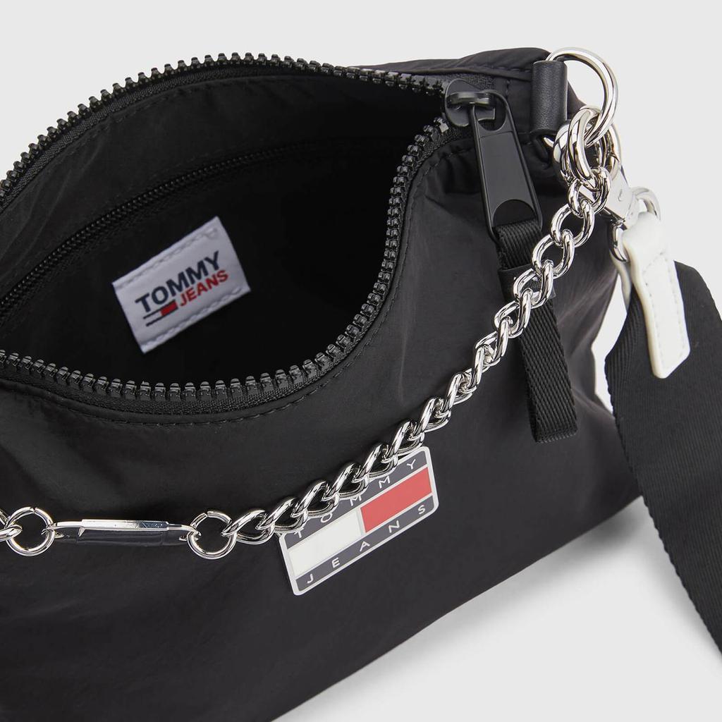 商品Tommy Jeans|Tommy Jeans Women's Summer Nylon Shoulder Bag - Black,价格¥700,第7张图片详细描述