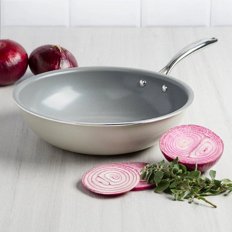 商品Goodful Kitchen|Goodful Ceramic Nonstick Wok, Comfort Grip Stainless Steel Handle, Made without PFOA, 11-Inch, Cream,价格¥264,第1张图片