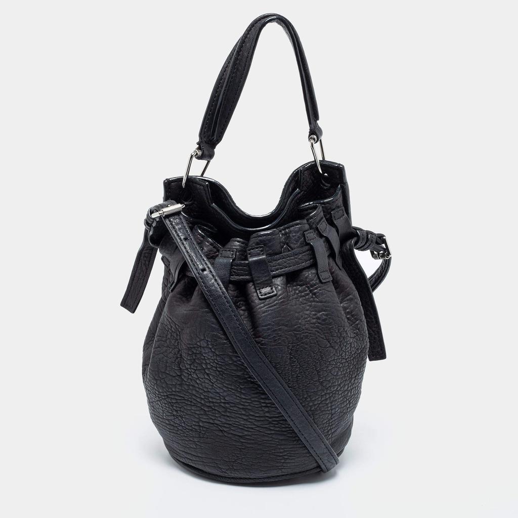 商品[二手商品] Alexander Wang|Alexander Wang Black Textured Leather Diego Bucket Bag,价格¥1458,第1张图片