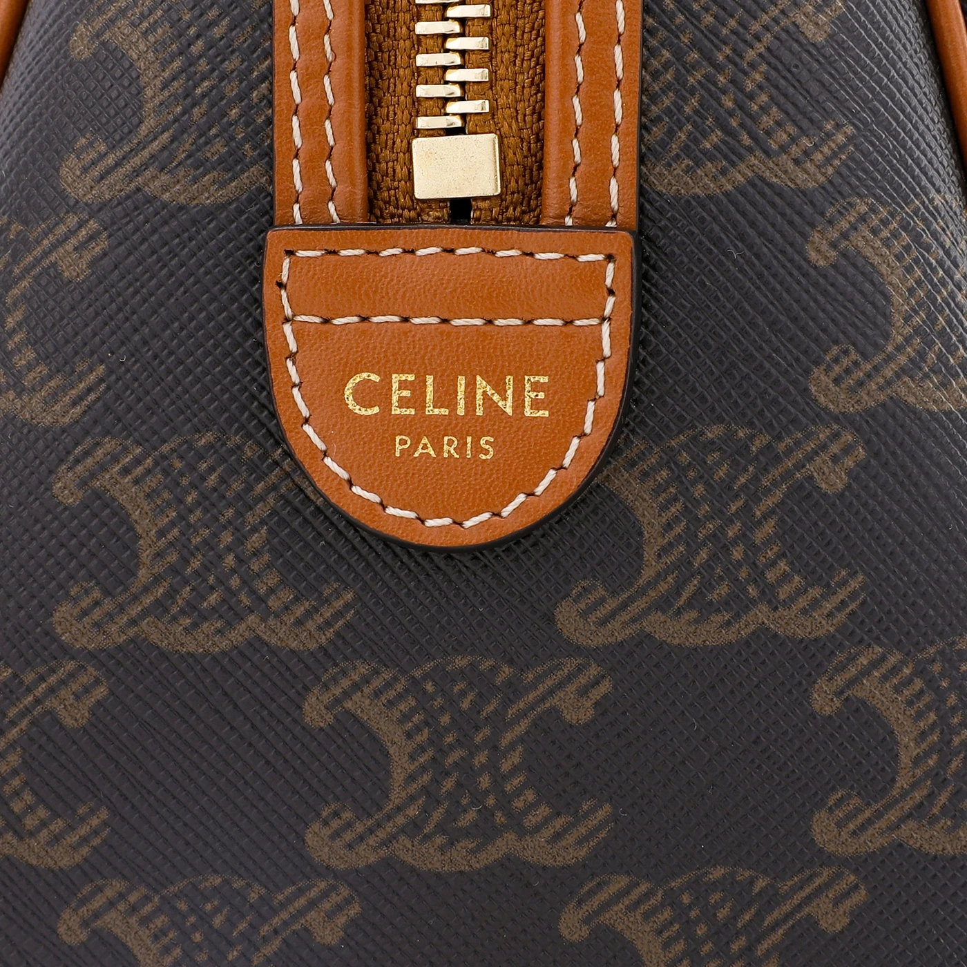 商品[国内直发] Celine|赛琳 Triomphe 经典凯旋门老花满印可调节肩带 帆布拼牛皮革 波士顿包单肩斜挎手提包 小号 女款 棕褐色,价格¥12243,第10张图片详细描述
