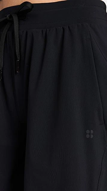 商品SWEATY BETTY|Explorer 短裤,价格¥595,第5张图片详细描述