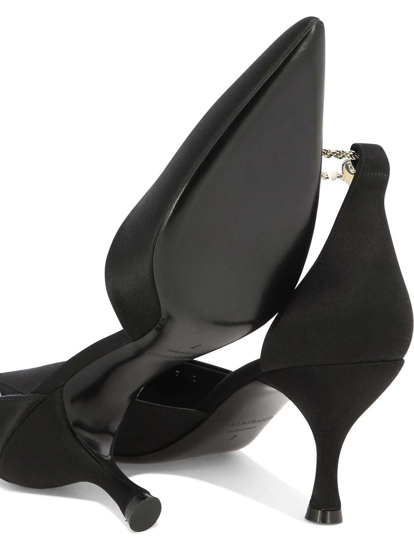商品Salvatore Ferragamo|Salvatore Ferragamo 女士高跟鞋 0768984 黑色,价格¥3033,第6张图片详细描述