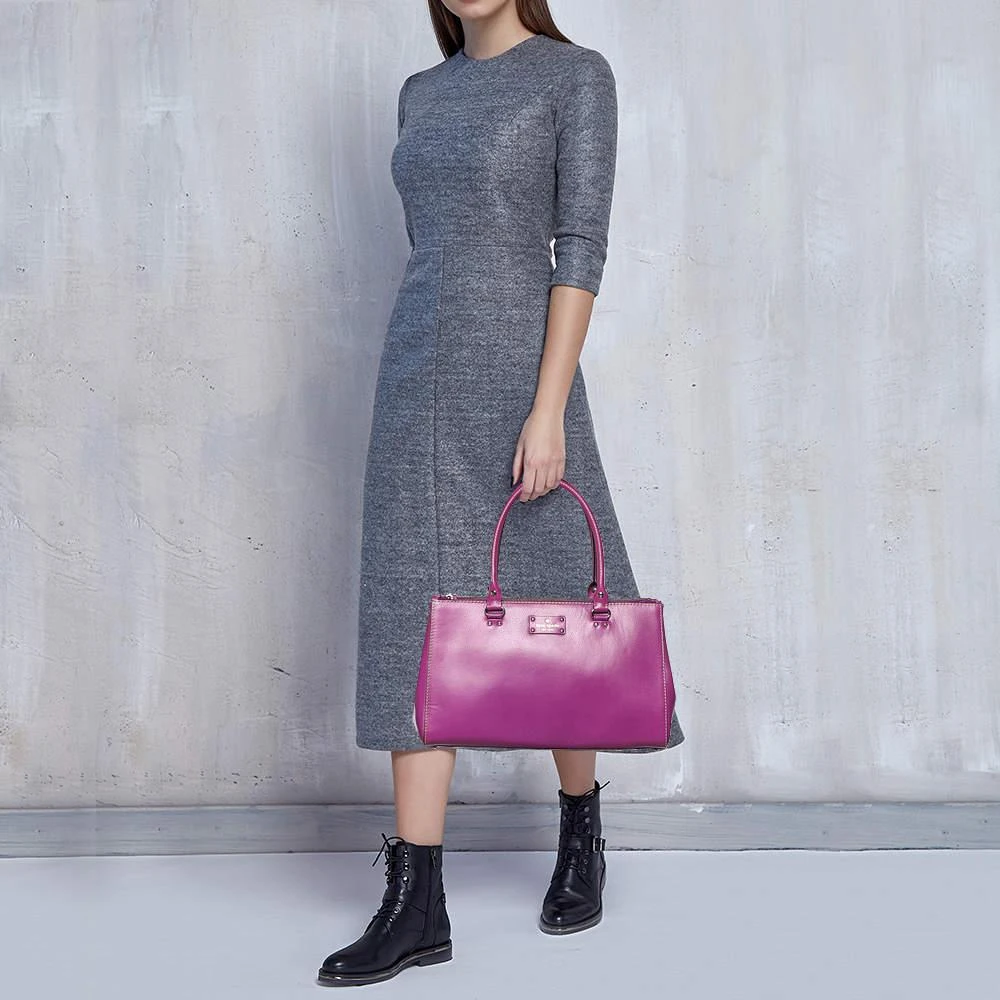 商品[二手商品] Kate Spade|Kate Spade Fuchsia Leather Double Zip Tote,价格¥928,第2张图片详细描述