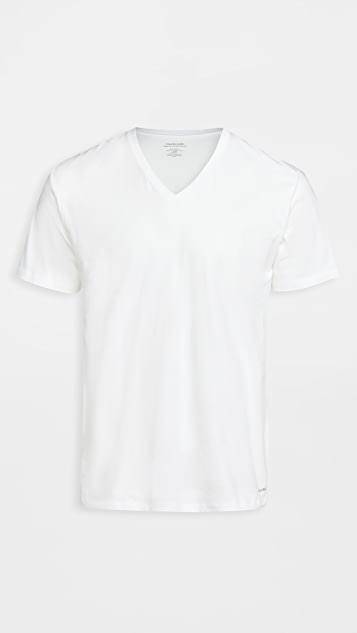 商品Calvin Klein|3 件式 V 领 T 恤,价格¥187,第4张图片详细描述