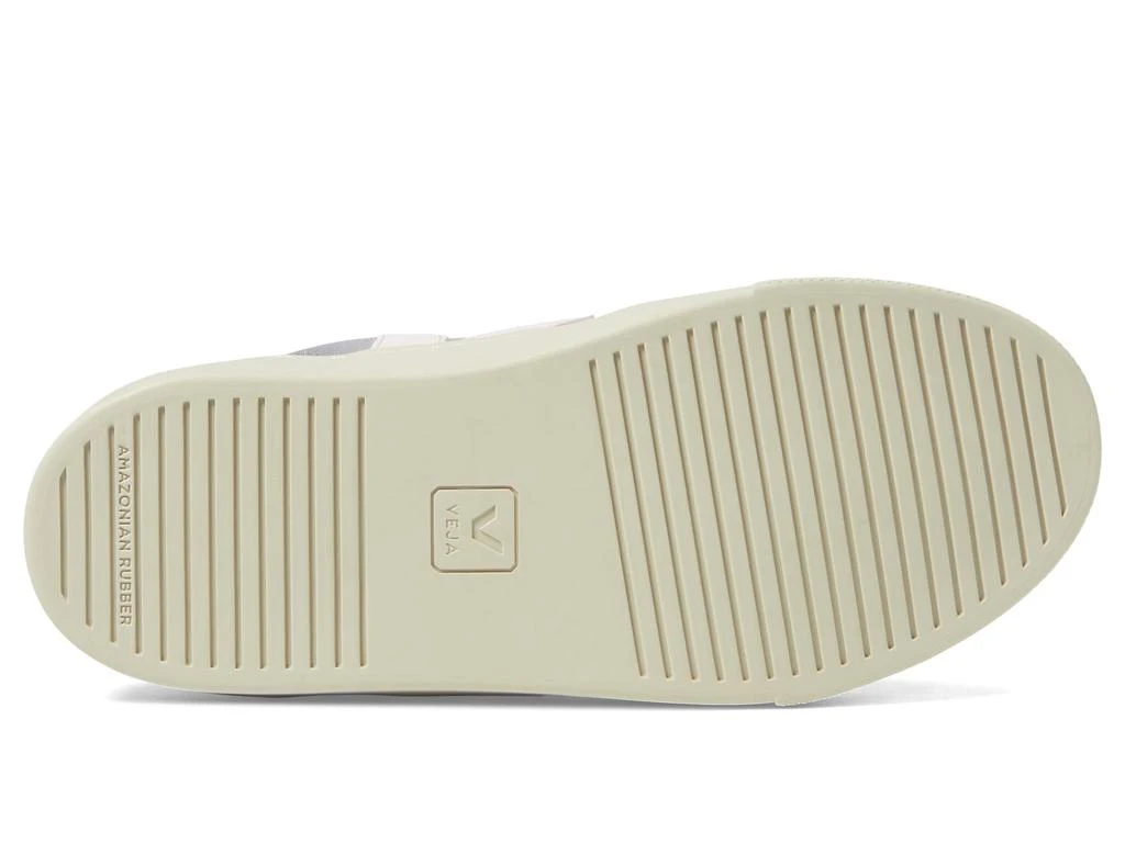 商品Veja|Small V-12 (Little Kid/Big Kid),价格¥840,第3张图片详细描述
