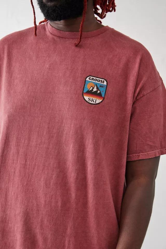 商品Urban Outfitters|UO Maroon Ski Club T-Shirt,价格¥323,第5张图片详细描述