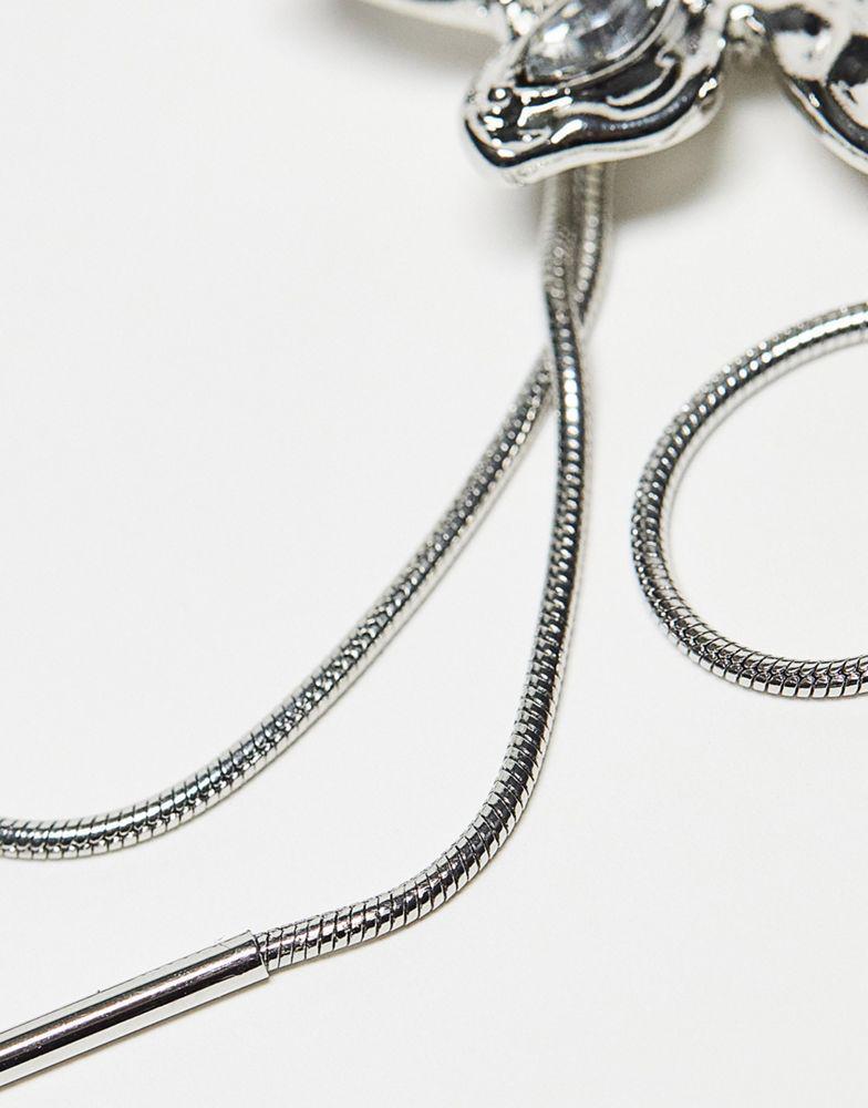 商品Reclaimed Vintage|Reclaimed Vintage laryiat necklace with butterfly pendant in silver,价格¥83,第6张图片详细描述