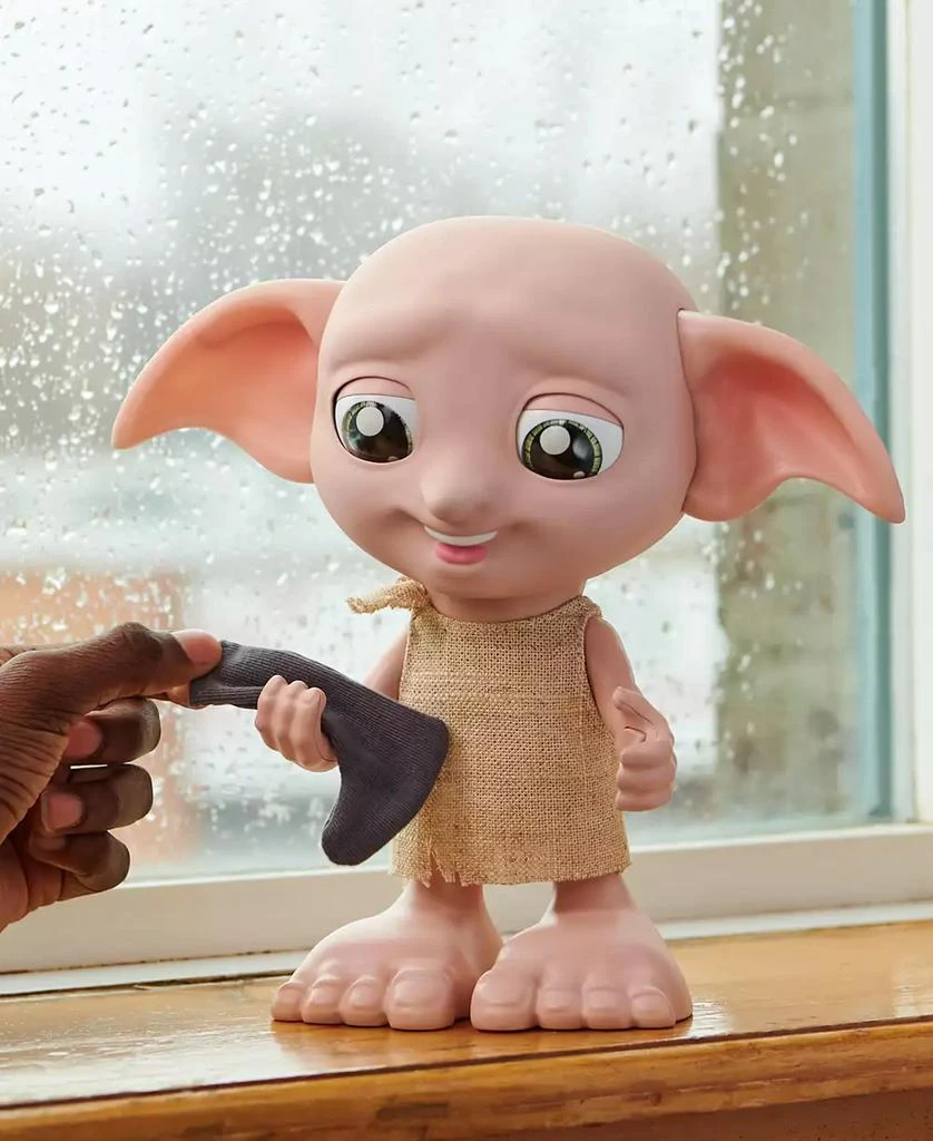 商品Wizarding World|Harry Potter, Interactive Magical Dobby Elf Doll with Sock,价格¥282,第3张图片详细描述