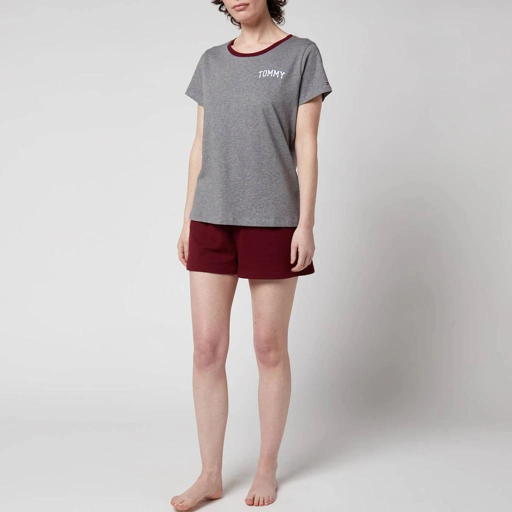 商品Tommy Hilfiger|Tommy Hilfiger Women's Sustainable T-Shirt And Shorts Set - Medium Grey HT/Deep Rouge,价格¥273,第3张图片详细描述