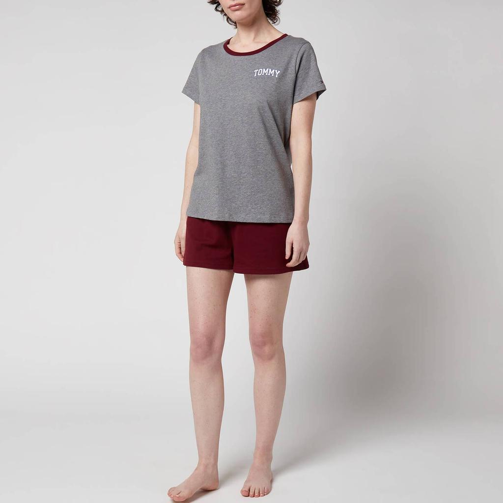 商品Tommy Hilfiger|Tommy Hilfiger Women's Sustainable T-Shirt And Shorts Set - Medium Grey HT/Deep Rouge,价格¥308,第5张图片详细描述