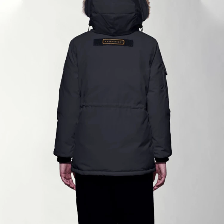 商品[国内直发] Canada Goose|[预售3天]加拿大鹅 Expedition远征系列 Fusion Fit Expedition 远征 08款派克多口袋防水防风保暖大衣纯色连帽长袖羽绒服 亚版 冬季 女款 黑色,价格¥8734,第3张图片详细描述