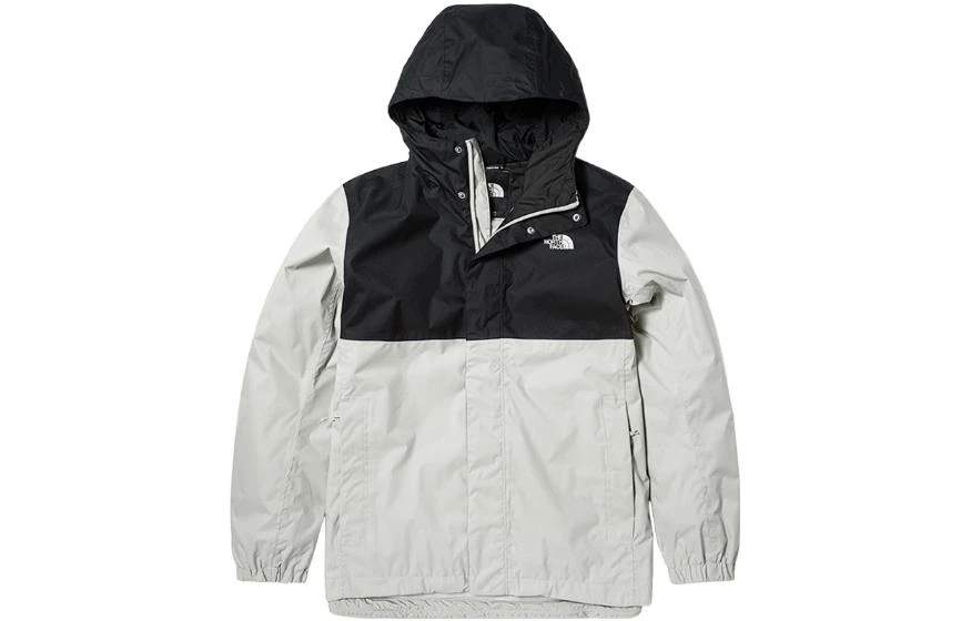 商品[国内直发] The North Face|北面  拼色字母Logo标识连帽软壳  户外远足 防水防风冲锋衣 男款 浅灰色,价格¥789,第1张图片
