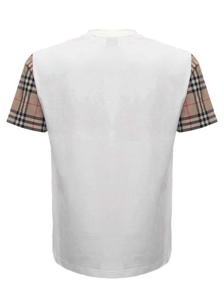 商品Burberry|White Cotton T-Shirt with Vintage Check Sleeves,价格¥2517,第2张图片详细描述