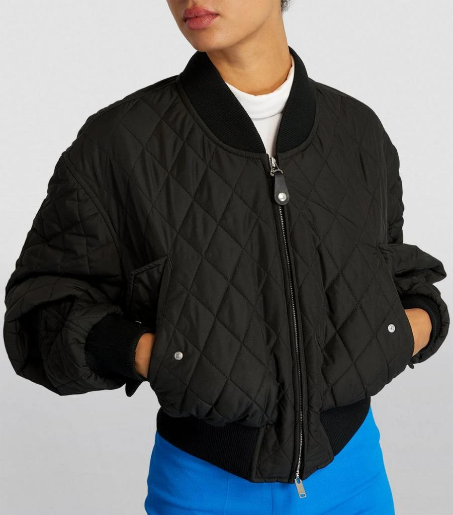 Quilted Bomber Jacket 商品