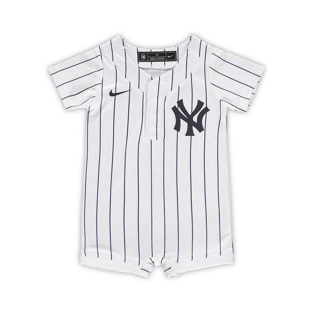商品NIKE|Newborn and Infant Boys and Girls White New York Yankees Official Jersey Romper,价格¥301,第1张图片