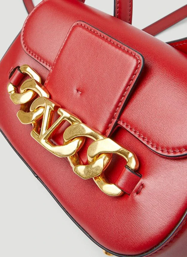 Dauphine Shoulder Bag in Red 商品