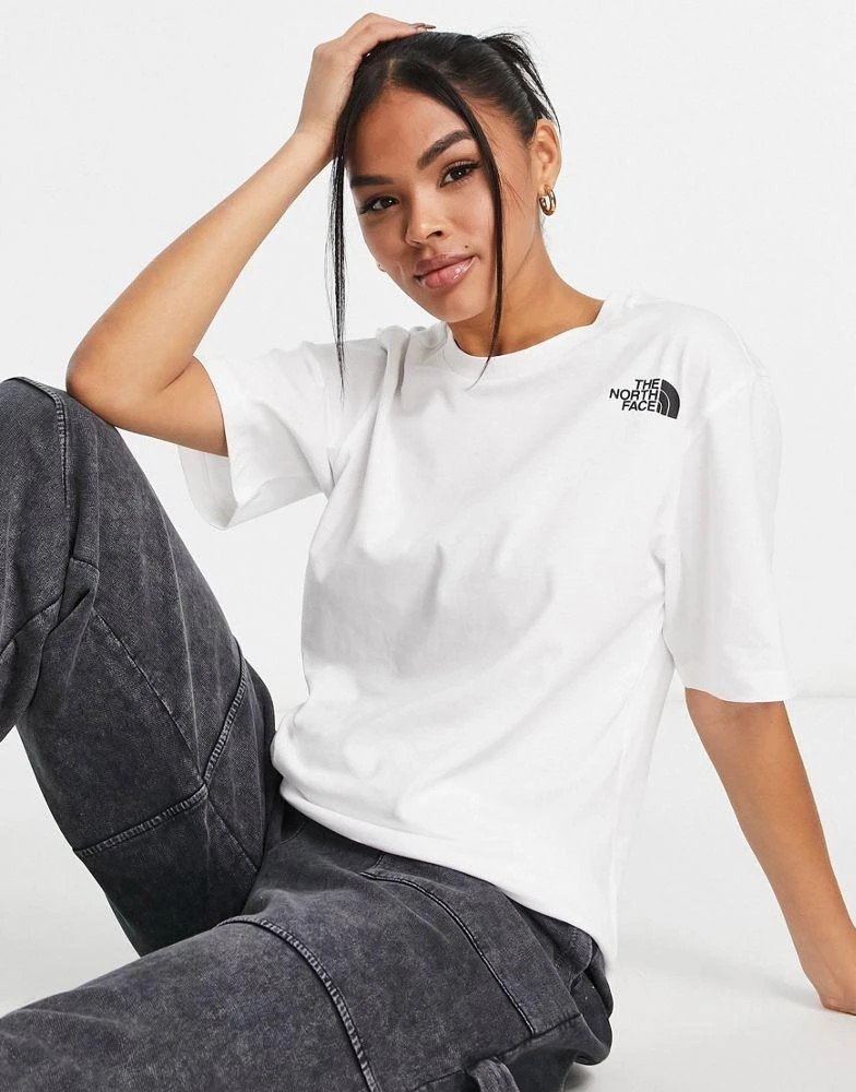 商品The North Face|The North Face Redbox relaxed fit back print t-shirt in white Exclusive at ASOS,价格¥214,第4张图片详细描述