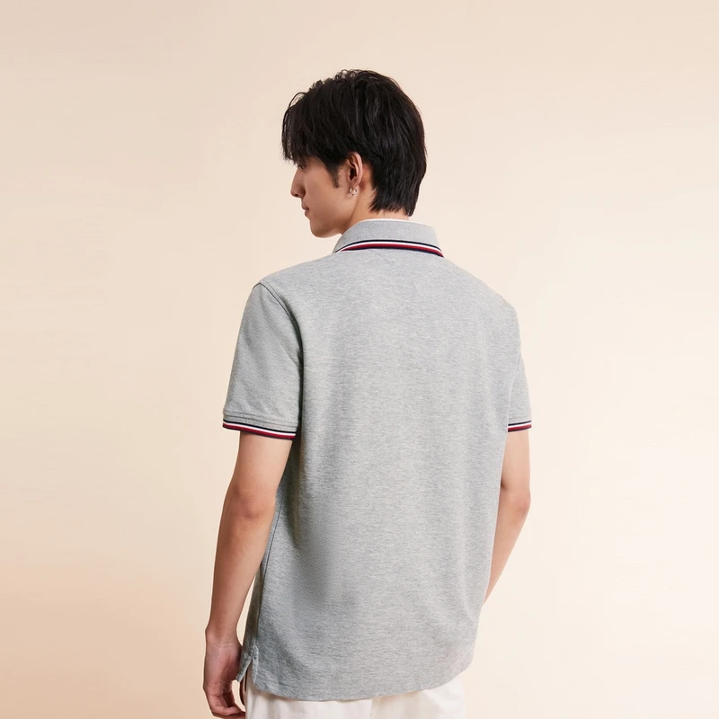 商品[国内直发] Tommy Hilfiger|轻柔感透气珠地网眼短袖镶边翻领polo衫 男款 雾空灰色,价格¥600,第5张图片详细描述