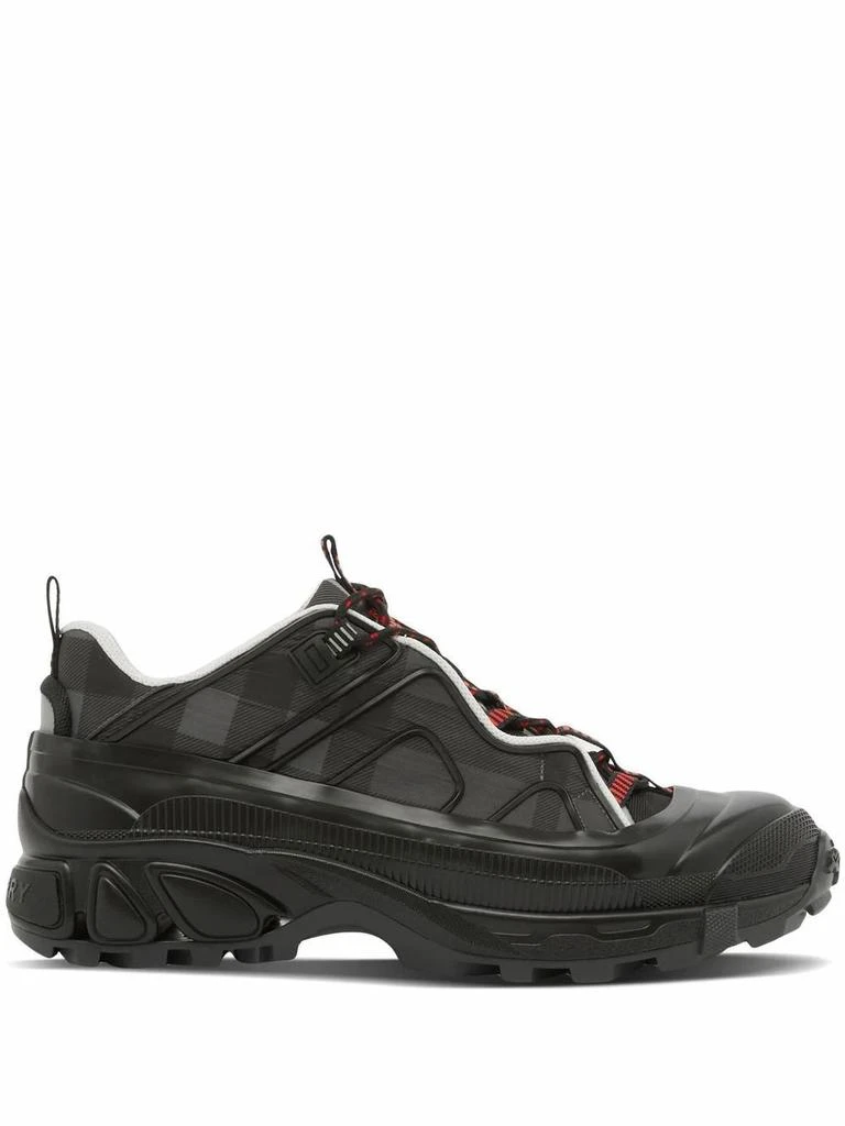 商品Burberry|Burberry men's black polyester sneakers,价格¥4436,第1张图片