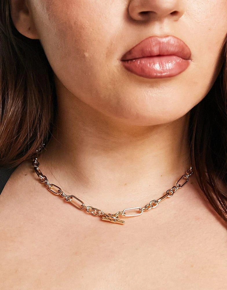 商品ASOS|ASOS DESIGN Curve T-bar necklace with mixed chain in gold tone,价格¥55,第4张图片详细描述