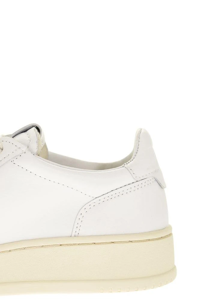AUTRY MEDALIST LOW - Leather Sneakers 商品