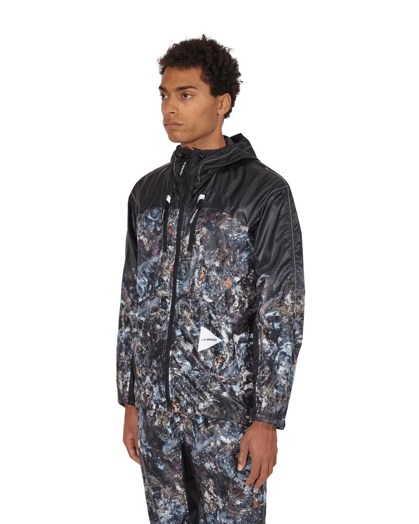 商品And Wander|Stone Printed Ripstop Jacket Black,价格¥2408,第2张图片详细描述