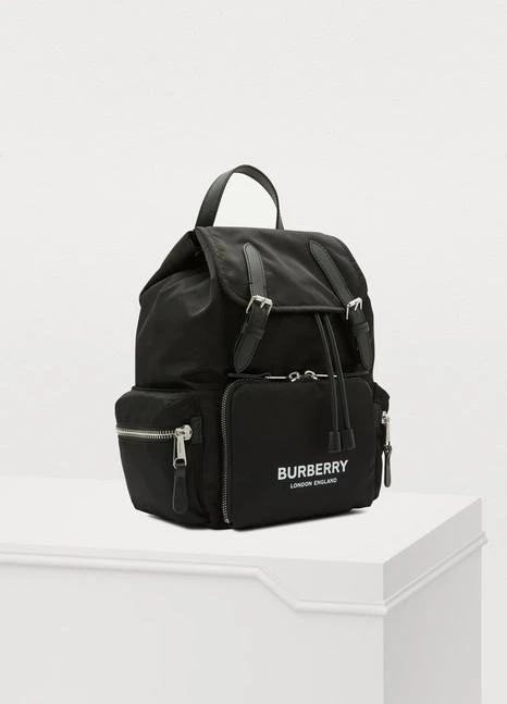 商品Burberry|Nylon rucksack,价格¥10122,第3张图片详细描述