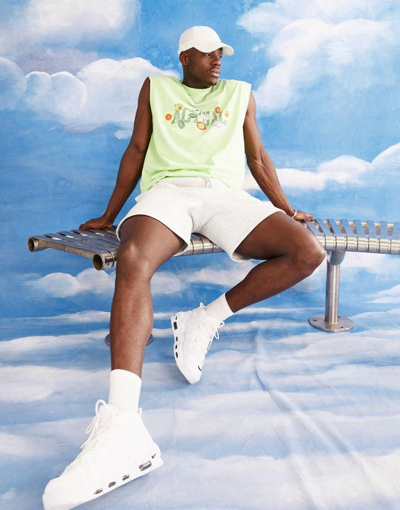 商品ASOS|ASOS Actual oversized vest with actual sticker print in green,价格¥121,第4张图片详细描述