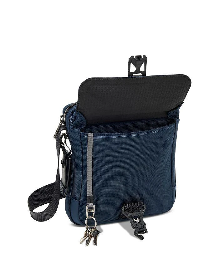 商品Tumi|Alpha Bravo Junior Crossbody Bag,价格¥2209,第2张图片详细描述