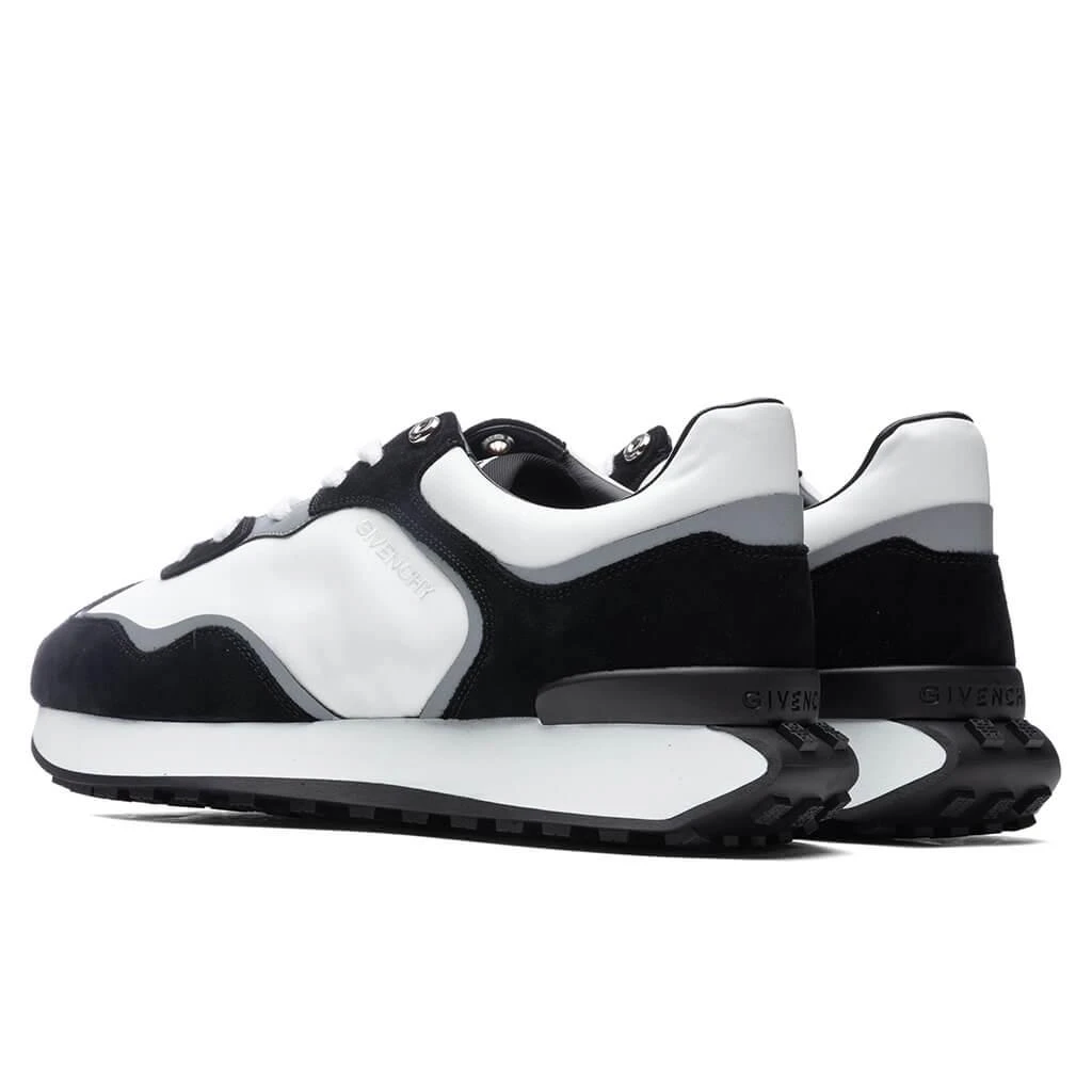 商品Givenchy|Runner Sneaker - Black/Grey,价格¥5690,第3张图片详细描述