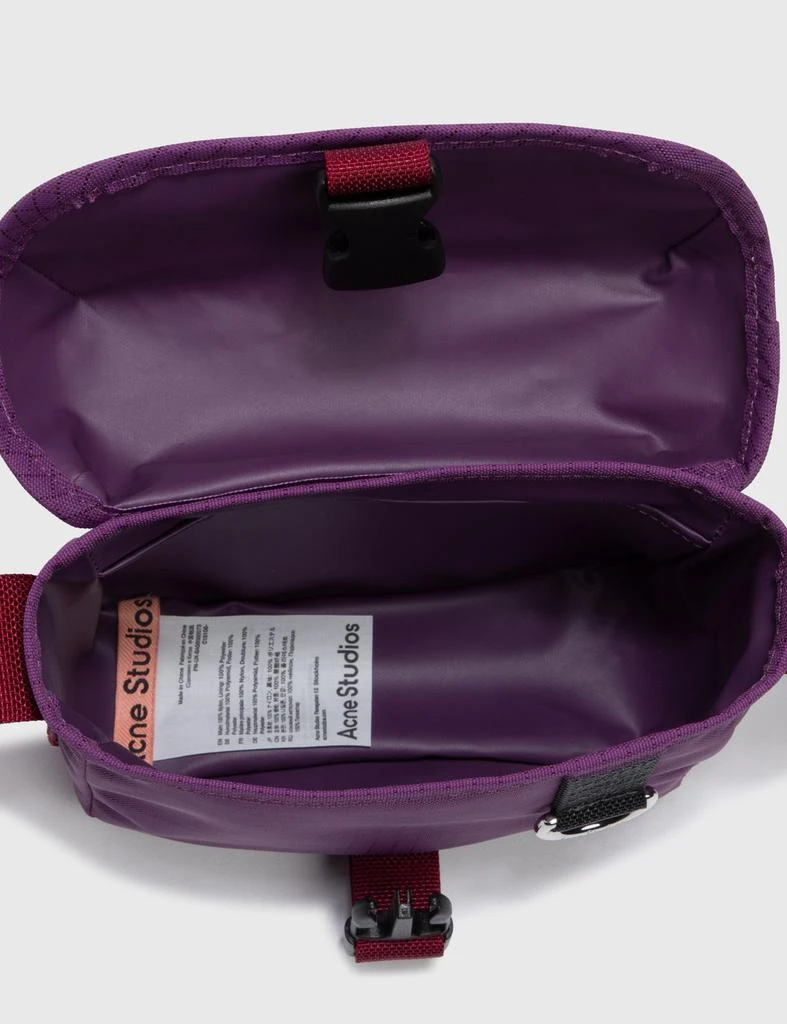 商品[二手商品] Acne Studios|Nylon Messenger Bag,价格¥991,第5张图片详细描述