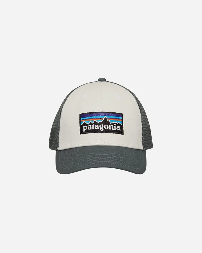 商品Patagonia|P-6 Logo Lopro Trucker Hat White / Nouveau Green,价格¥285,第2张图片详细描述