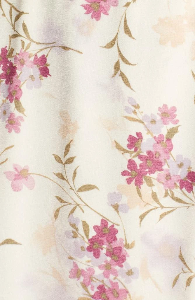The Emery Faux Wrap Long Sleeve Floral Maxi Dress 商品