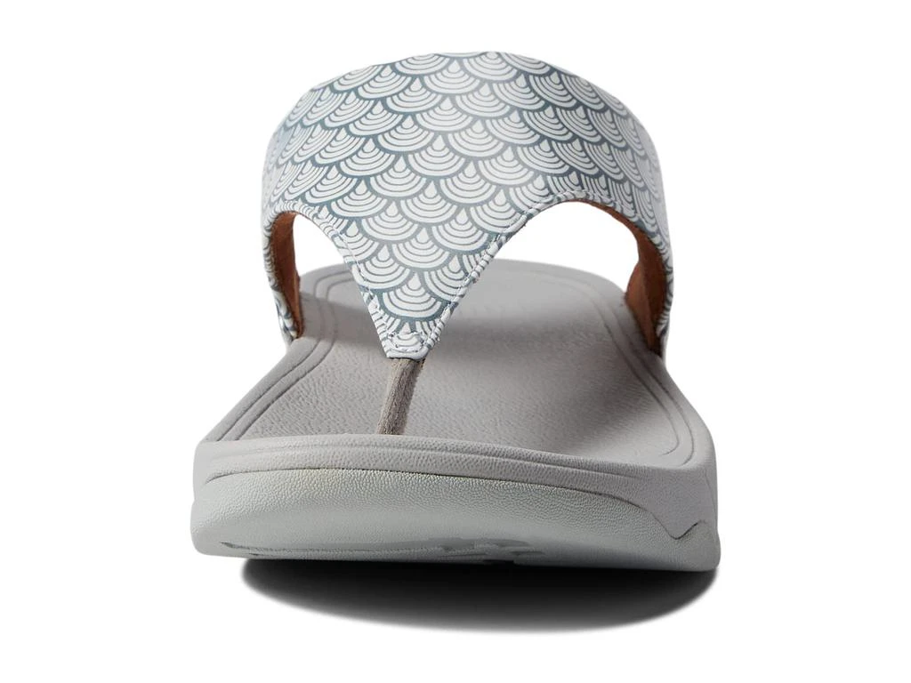 商品FitFlop|Lulu Wave-Print Wide Fit Toe Post Sandals,价格¥333,第2张图片详细描述