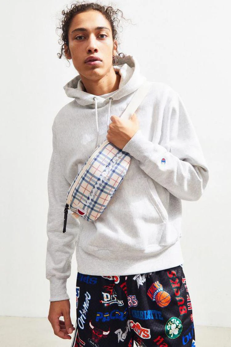 商品CHAMPION|Champion Tartan 胸包,价格¥268,第2张图片详细描述