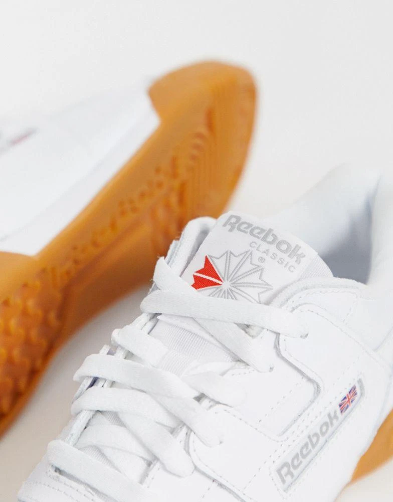 商品Reebok|Reebok Workout trainers in white with gum sole,价格¥722,第2张图片详细描述