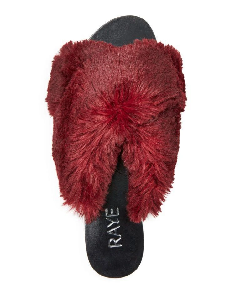 商品Raye|Women's Sid Faux Fur Pool Slide Sandals,价格¥517,第3张图片详细描述