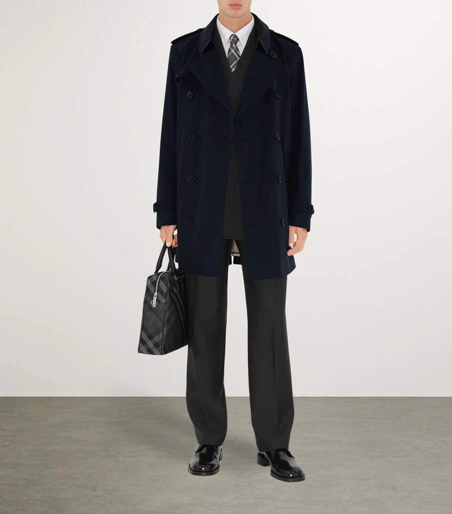 商品Burberry|Short Kensington Heritage Trench Coat,价格¥20638,第5张图片详细描述