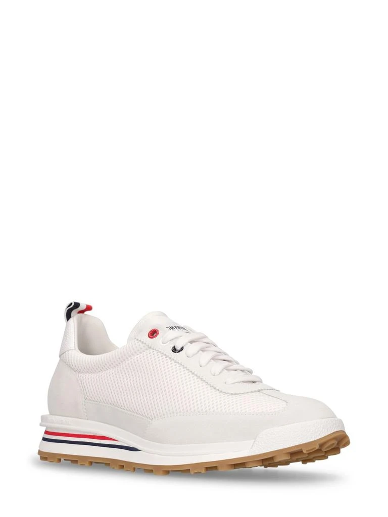 商品Thom Browne|Suede & Tech Runner Low Top Sneakers,价格¥4872,第2张图片详细描述