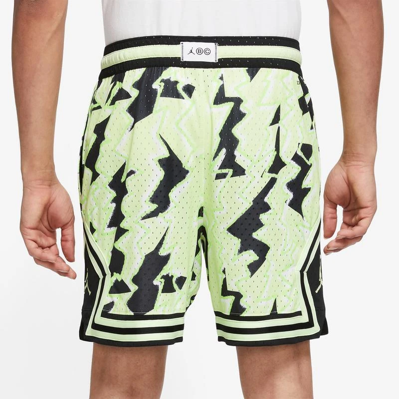 商品Jordan|Jordan Sport All Over Print Diamond Shorts - Men's,价格¥303,第2张图片详细描述