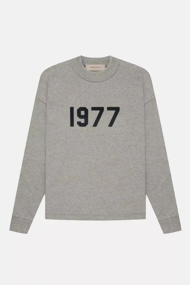 商品Fear of god|Fear of God Essentials L/S T-shirt,价格¥859,第1张图片