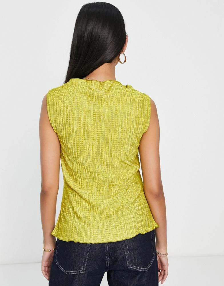 商品Topshop|Topshop plisse sleeveless cowl neck top in green,价格¥161,第2张图片详细描述